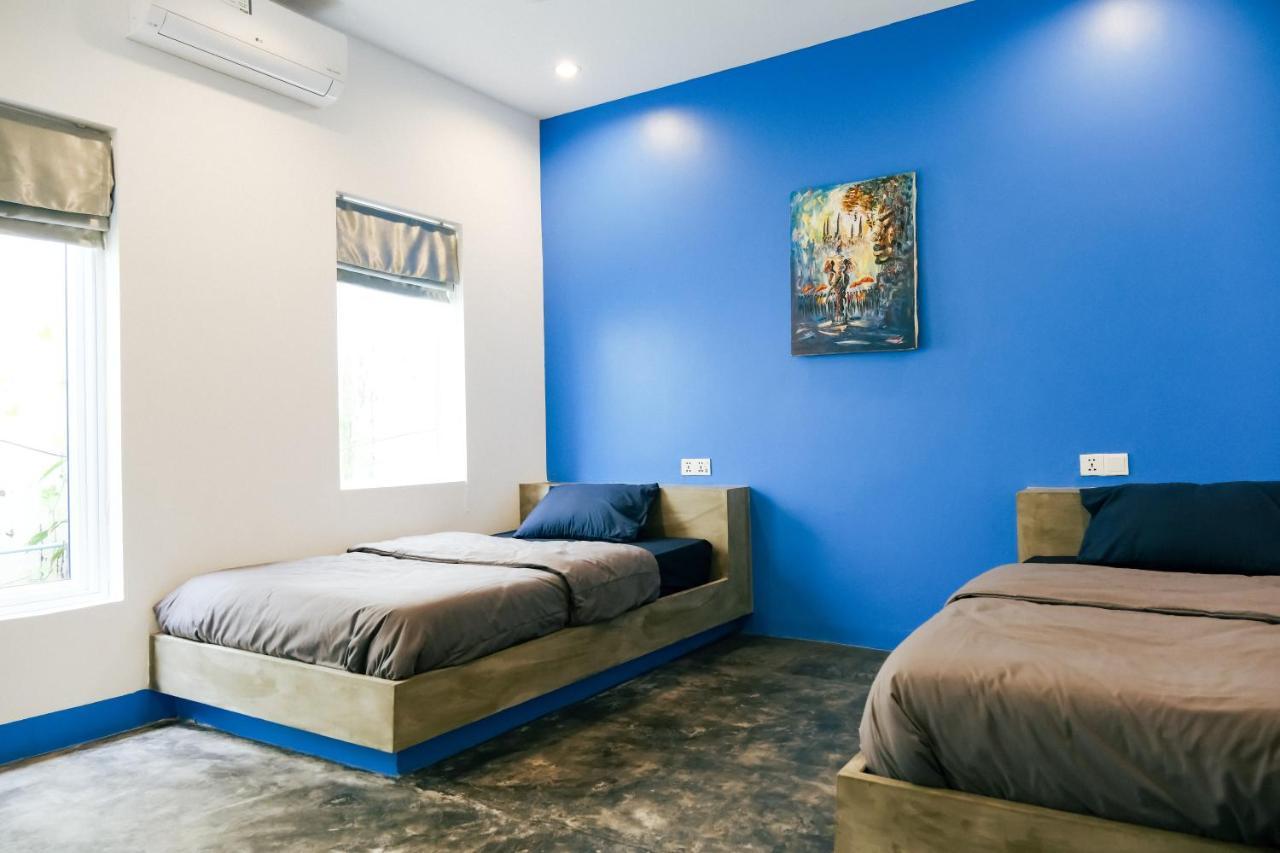 Queentown Hostel Siem Reap Luaran gambar