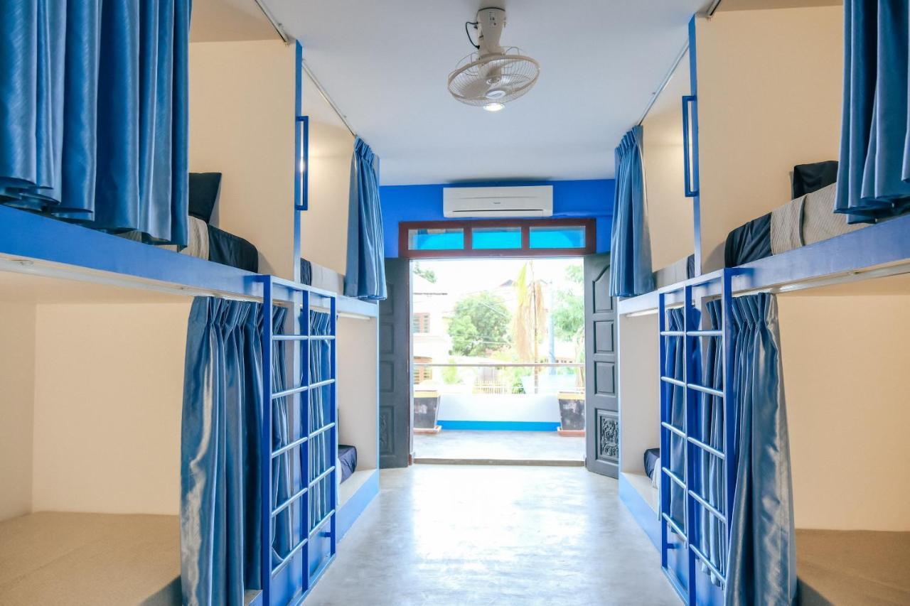 Queentown Hostel Siem Reap Luaran gambar