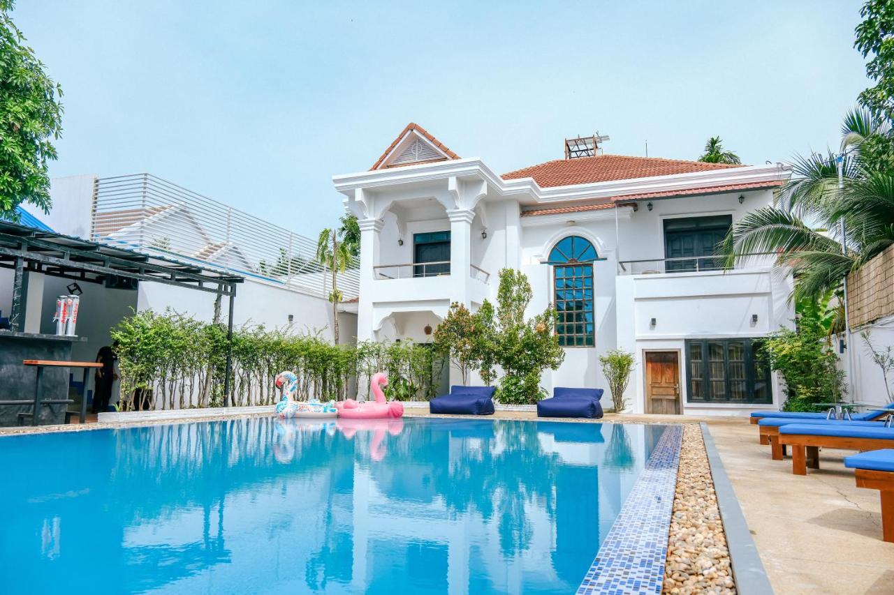 Queentown Hostel Siem Reap Luaran gambar
