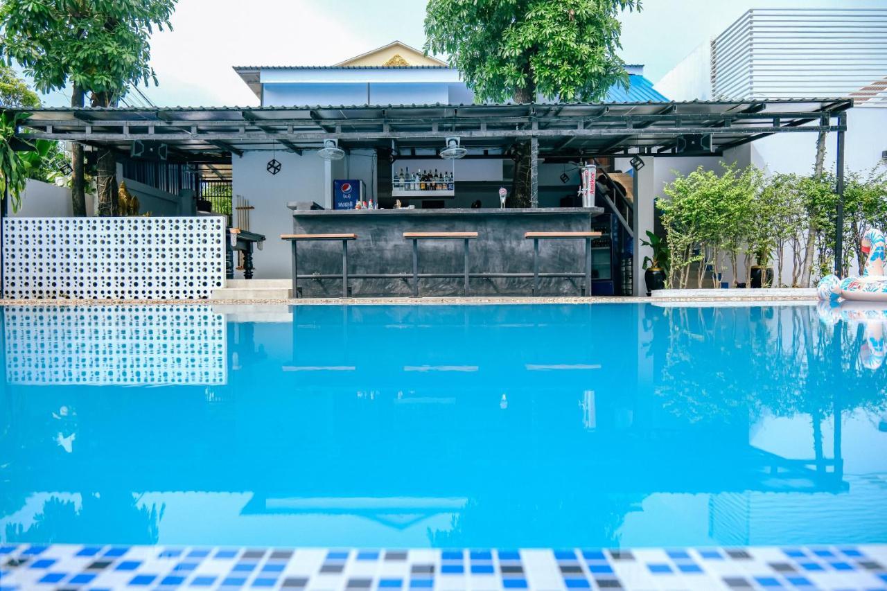 Queentown Hostel Siem Reap Luaran gambar